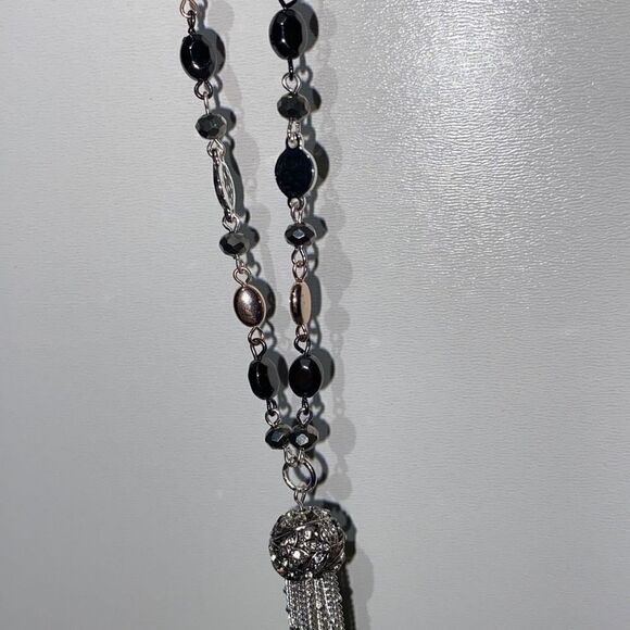 Nine West Women's Beaded Tassel Silver Necklace Choker NWT - Picture 5 of 14